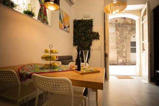 Hrdo House Apartment Syracuse Bagian luar foto
