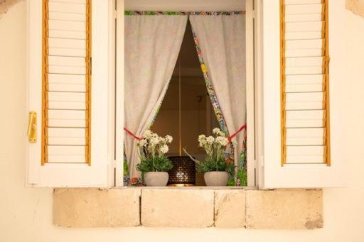 Hrdo House Apartment Syracuse Bagian luar foto